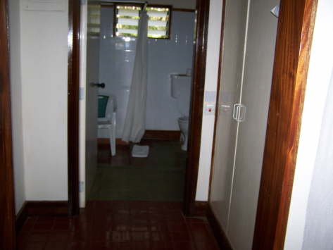 including extra large lobby