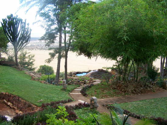 Voi landscaped grounds