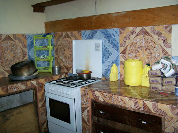 Dec 2009 Heart Childrens home