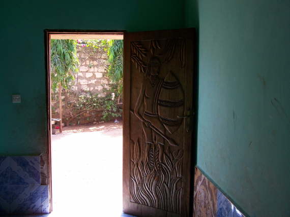 Dec 2009 Heart Childrens home